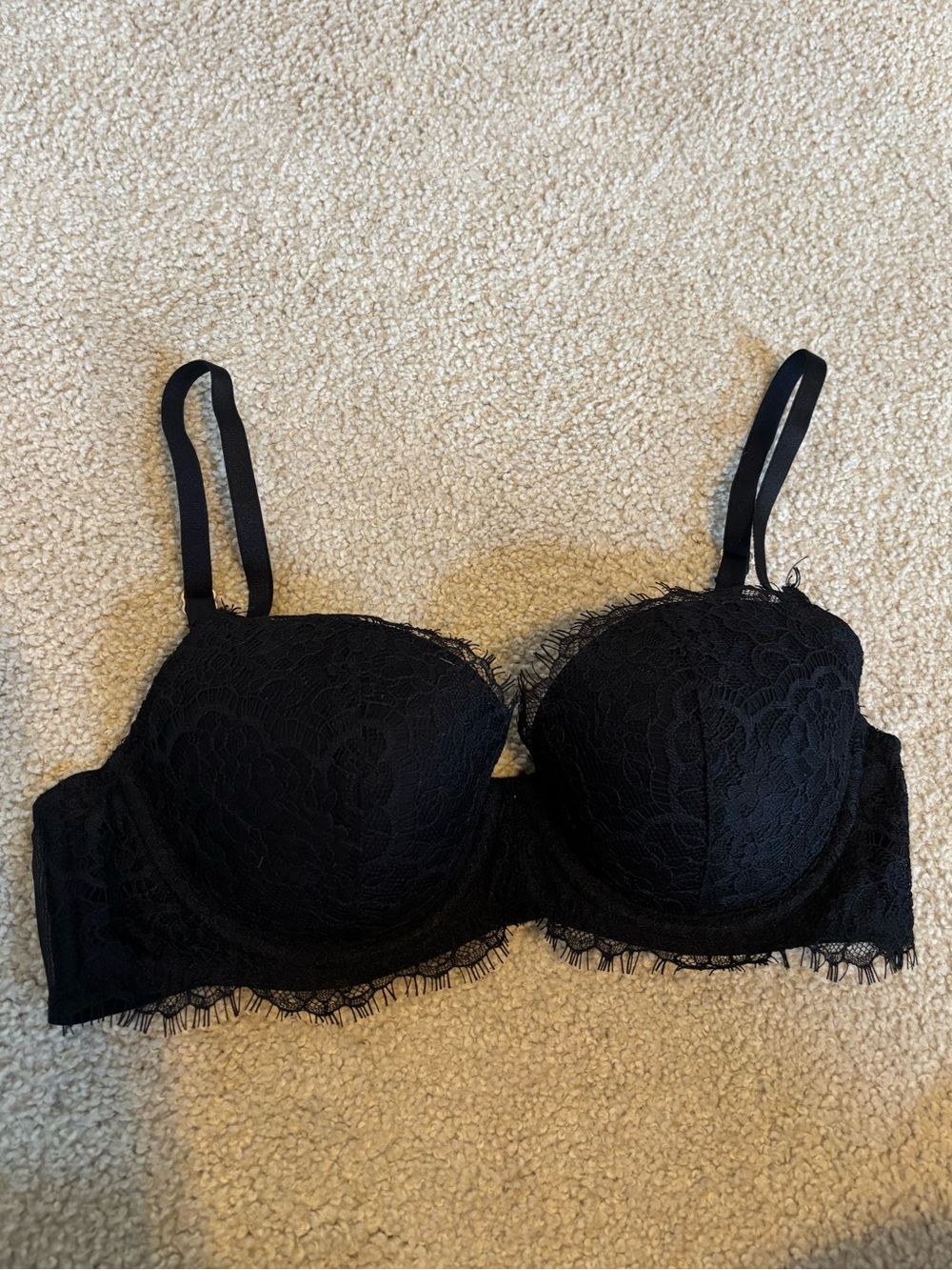 Victoria's Secret 32C Dream Angels Lightly Lined Black Lace Bra